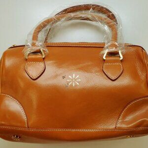 Introducing the Isaac Mizrahi Small Handbag—Brand New and Ready to Turn Heads!